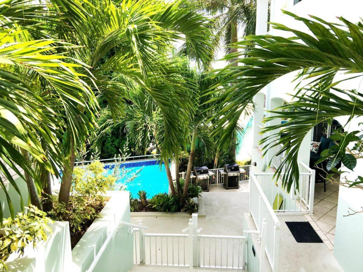 Silver Palm At Palm Terrace Cruz Bay Buitenkant foto